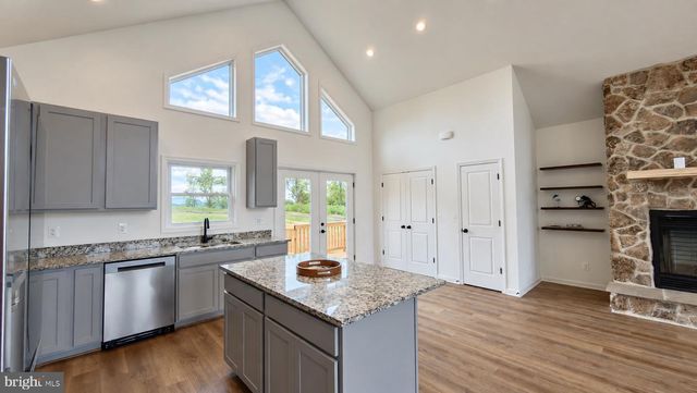 113 LEE DRIVE, Linden, VA 22642