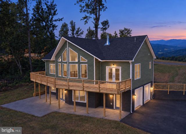 113 LEE DRIVE, Linden, VA 22642