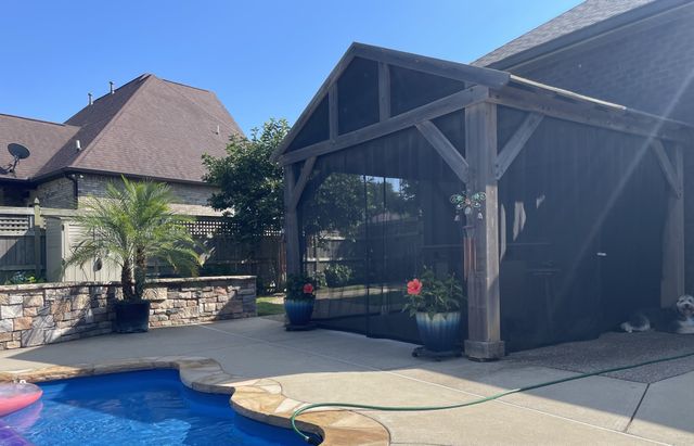 605 Concord Dr, Gallatin, TN 37066