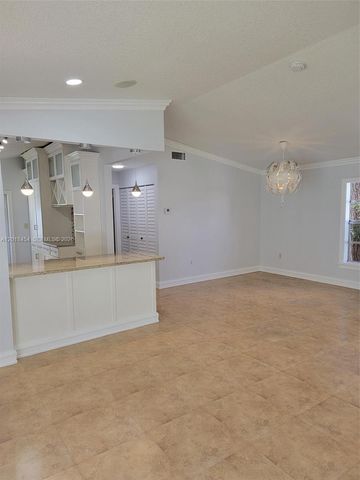 14115 Langley Pl, Davie, FL 33325