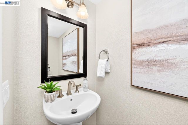 2871 1St St 901, Livermore, CA 94550