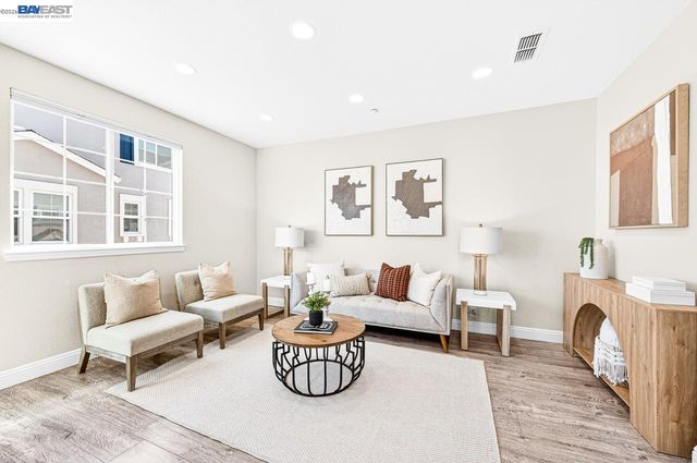 2871 1St St 901, Livermore, CA 94550