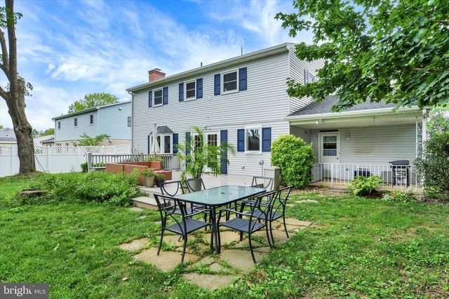 912 ALISON AVE, Mechanicsburg, PA 17055