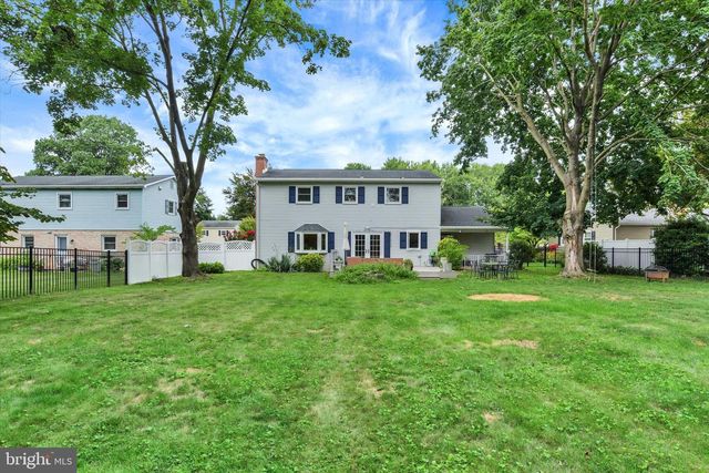 912 ALISON AVE, Mechanicsburg, PA 17055