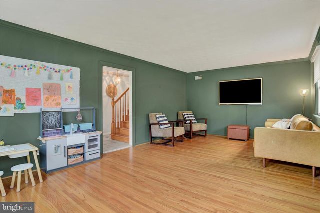 912 ALISON AVE, Mechanicsburg, PA 17055