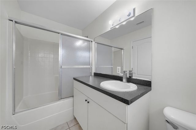 2033 Andalusia BLVD, Cape Coral, FL 33909