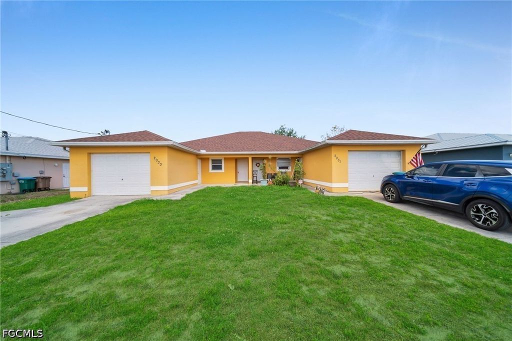 2033 Andalusia BLVD, Cape Coral, FL 33909
