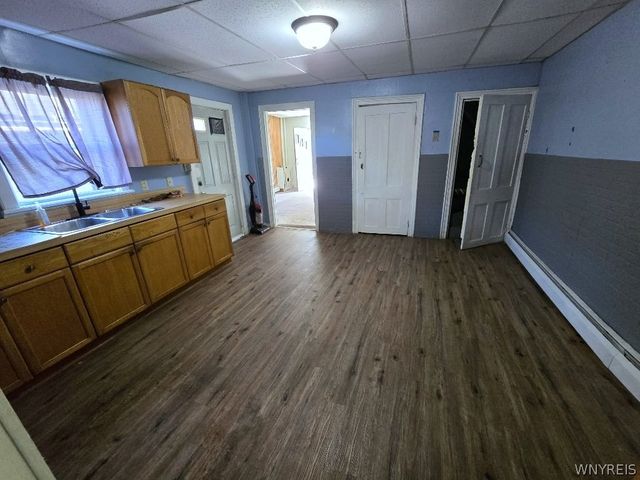 744 South Division Street N, Buffalo, NY 14210