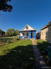 744 South Division Street N, Buffalo, NY 14210