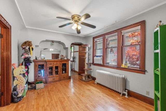2412 Dousman STREET, Milwaukee, WI 53212
