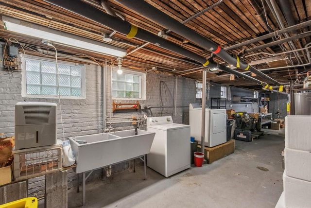 2412 Dousman STREET, Milwaukee, WI 53212