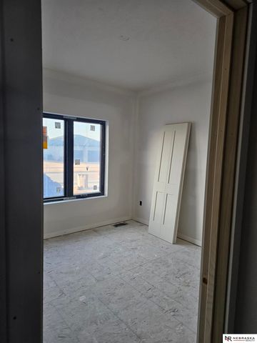 863 W Alameda Street, Lincoln, NE 68523