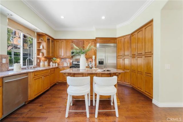 54 Turnbury Lane, Irvine, CA 92620