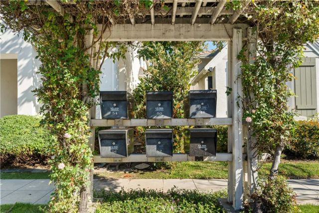 54 Turnbury Lane, Irvine, CA 92620