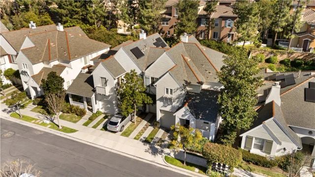 54 Turnbury Lane, Irvine, CA 92620