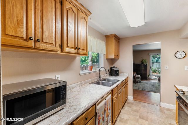 654 Marracco Drive, Sparks, NV 89434