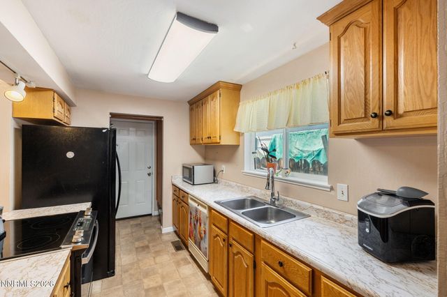 654 Marracco Drive, Sparks, NV 89434