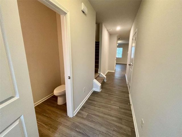 2809 Ridgeview Drive, Atlanta, GA 30331