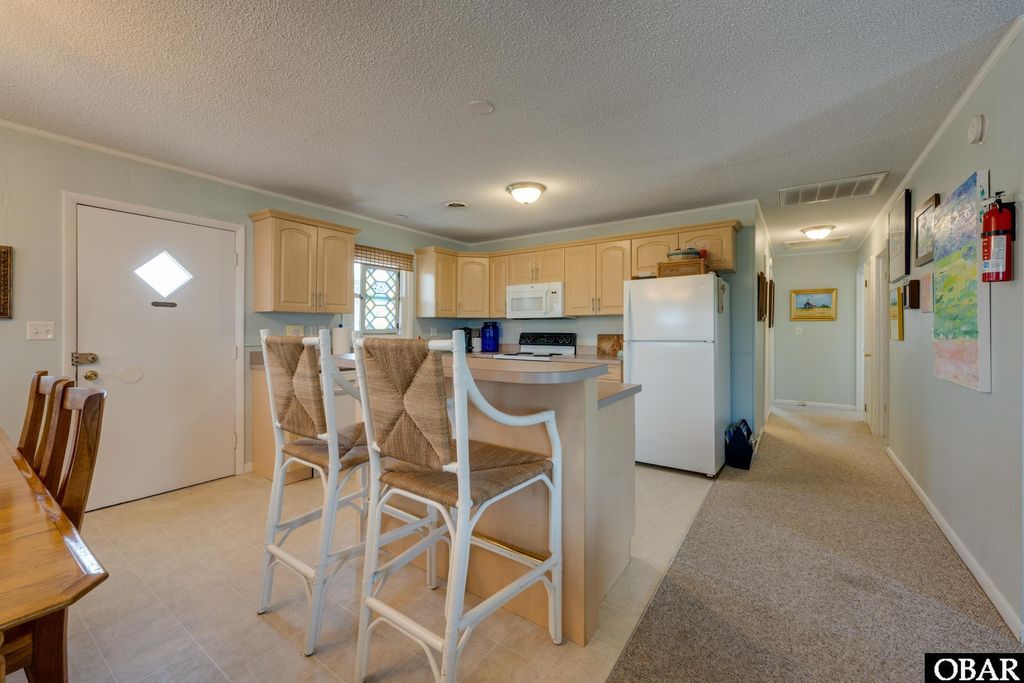 Image 13 of property listing at 2210 S Memorial Avenue, Nags Head, NC 27959