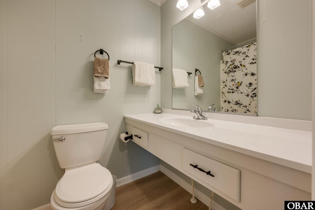 Image 16 of property listing at 2210 S Memorial Avenue, Nags Head, NC 27959