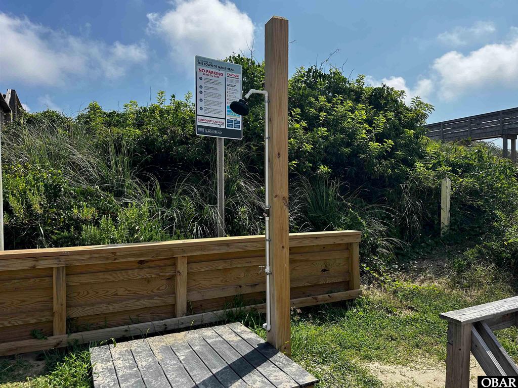 Image 39 of property listing at 2210 S Memorial Avenue, Nags Head, NC 27959