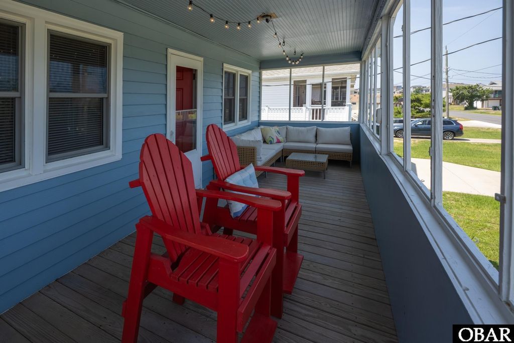 Image 5 of property listing at 2210 S Memorial Avenue, Nags Head, NC 27959