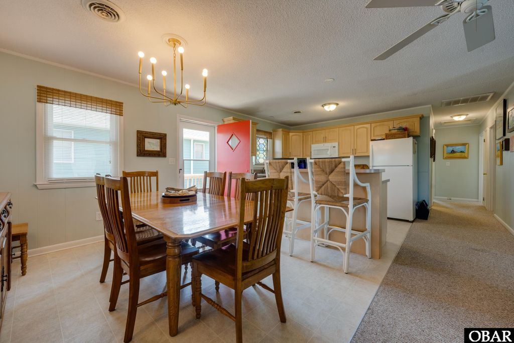 Image 10 of property listing at 2210 S Memorial Avenue, Nags Head, NC 27959