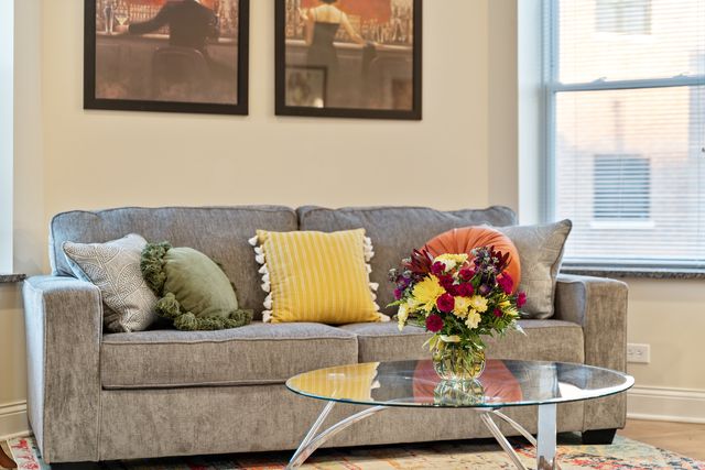 2117 W Irving Park Road 3R, Chicago, IL 60618