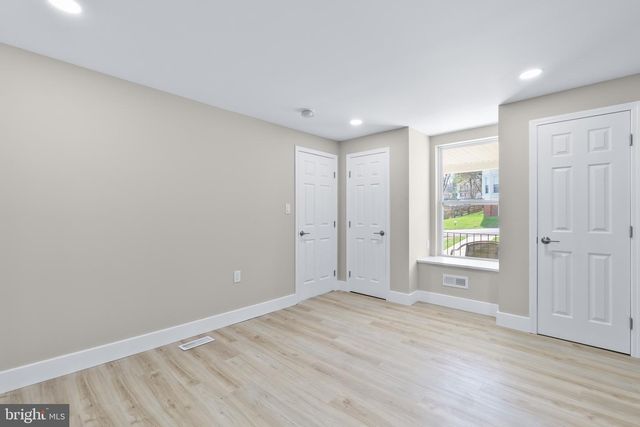 11 BAKER AVE, Mount Airy, MD 21771