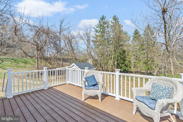 11 BAKER AVE, Mount Airy, MD 21771