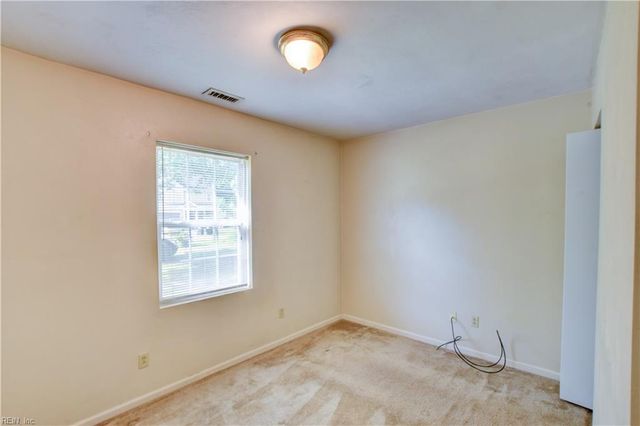 4152 Pughsville RD, Suffolk, VA 23435