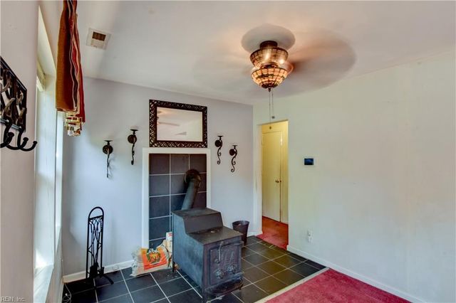 4152 Pughsville RD, Suffolk, VA 23435