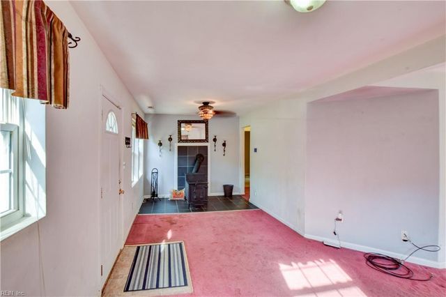 4152 Pughsville RD, Suffolk, VA 23435