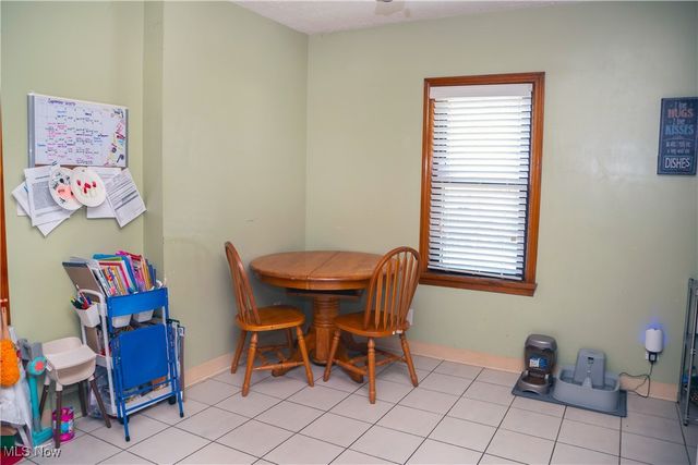 2792 S Canfield Niles Road, Austintown, OH 44515