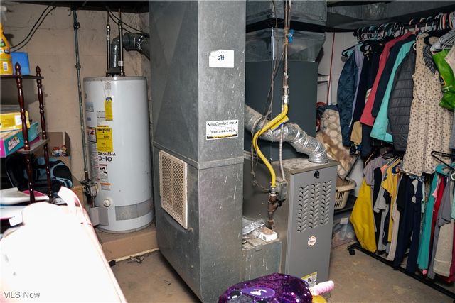 2792 S Canfield Niles Road, Austintown, OH 44515