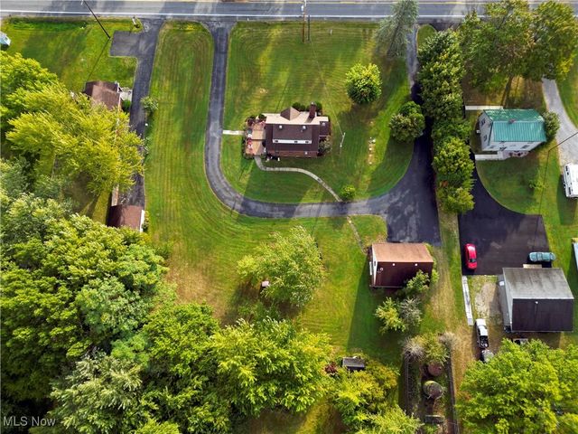 2792 S Canfield Niles Road, Austintown, OH 44515