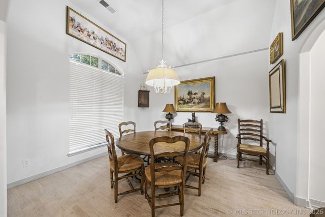 9119 S Canton Avenue, Tulsa, OK 74137