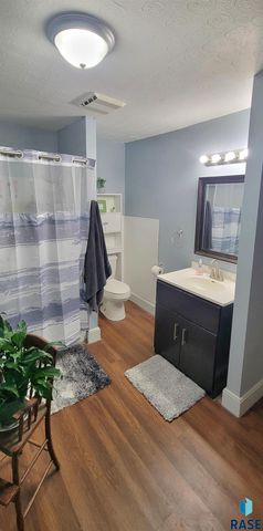 419 S Wind St Street, Flandreau, SD 57028