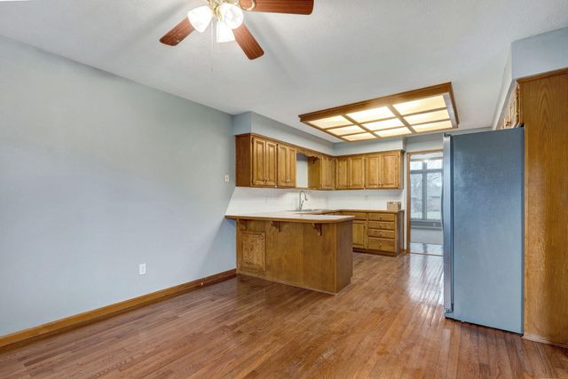 5155 S Hampton Avenue, Springfield, MO 65810