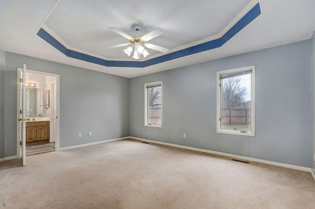 5155 S Hampton Avenue, Springfield, MO 65810