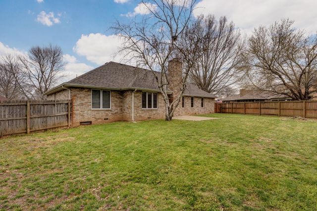 5155 S Hampton Avenue, Springfield, MO 65810