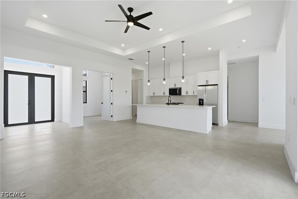 Image 11 of property listing at 343 NE 15th ST, Cape Coral, FL 33909
