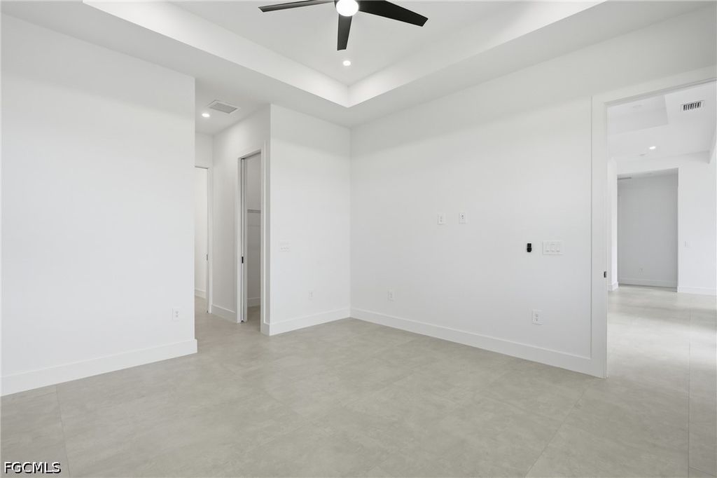 Image 22 of property listing at 343 NE 15th ST, Cape Coral, FL 33909
