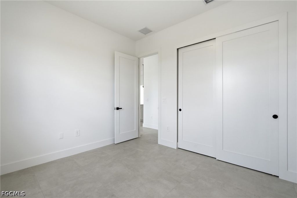 Image 32 of property listing at 343 NE 15th ST, Cape Coral, FL 33909