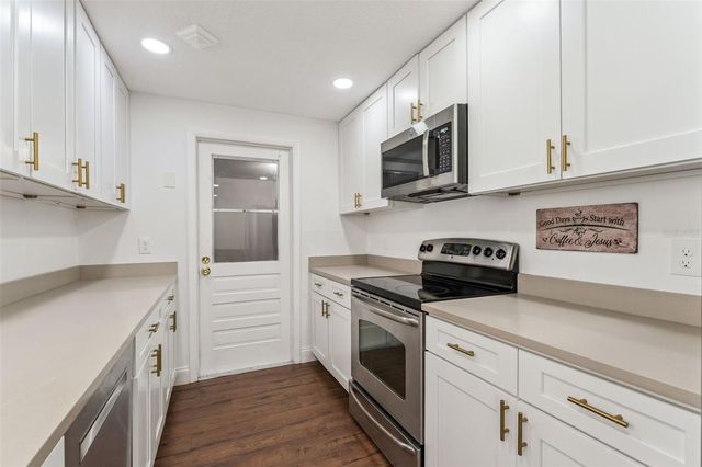 670 VINCENT DRIVE, Mount Dora, FL 32757
