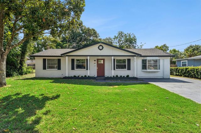 670 VINCENT DRIVE, Mount Dora, FL 32757