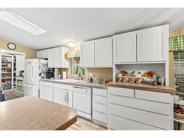 94572 ELDERBERRY Ln, Coquille, OR 97423