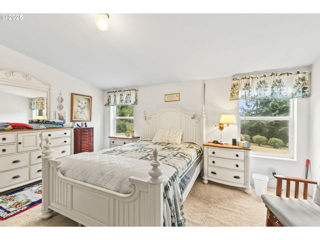 94572 ELDERBERRY Ln, Coquille, OR 97423