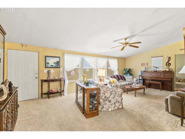 94572 ELDERBERRY Ln, Coquille, OR 97423