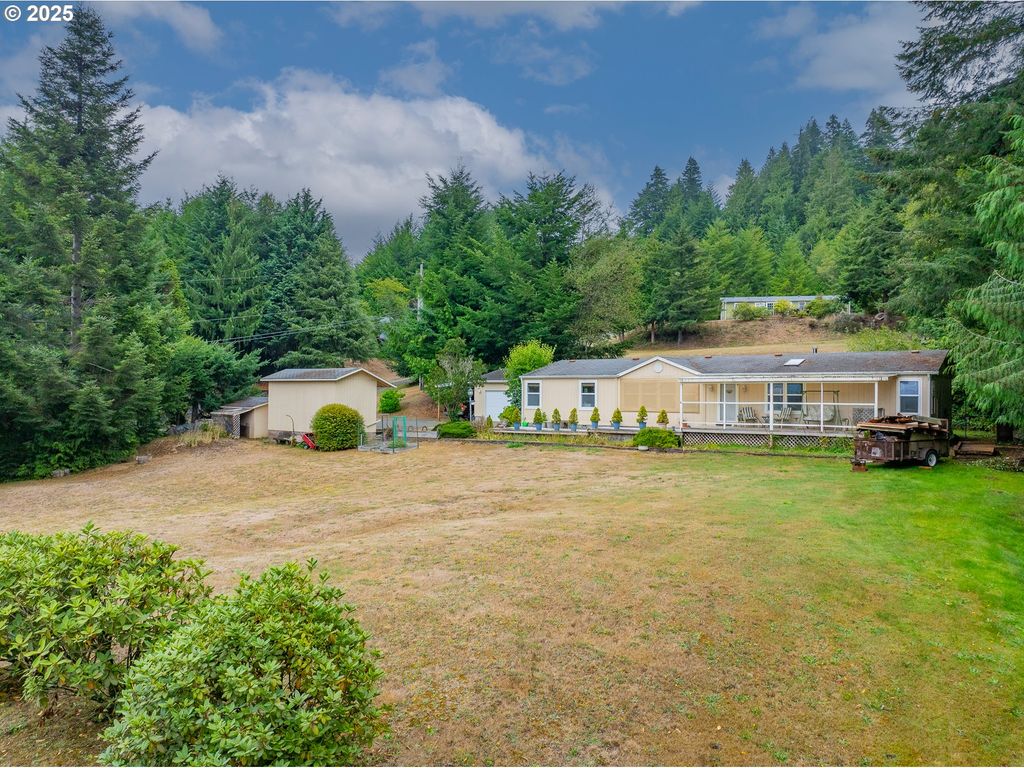 94572 ELDERBERRY Ln, Coquille, OR 97423